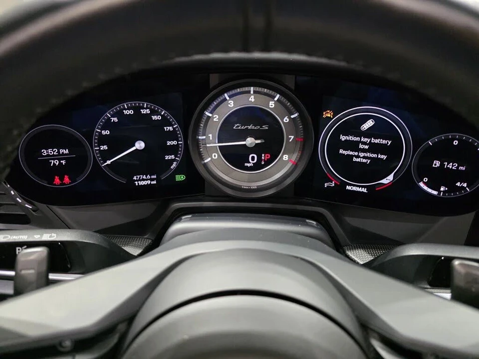 2024 Porsche 992 Turbo - Image 14 of 28