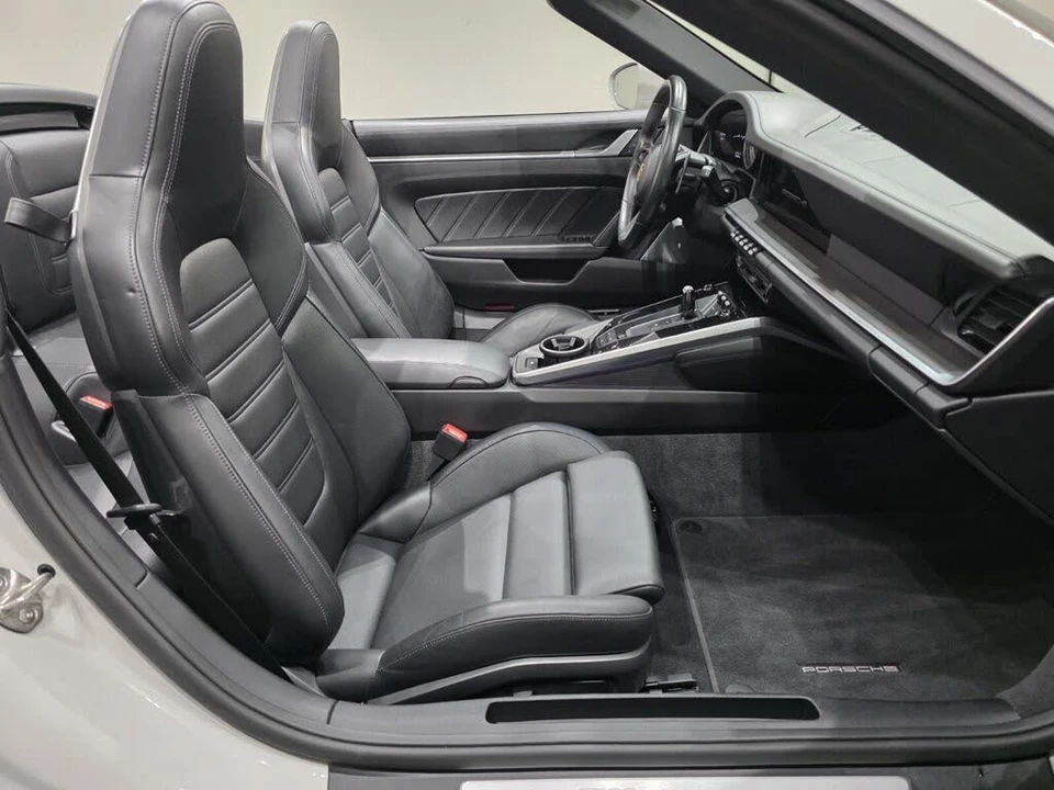 2024 Porsche 992 Turbo - Image 26 of 28