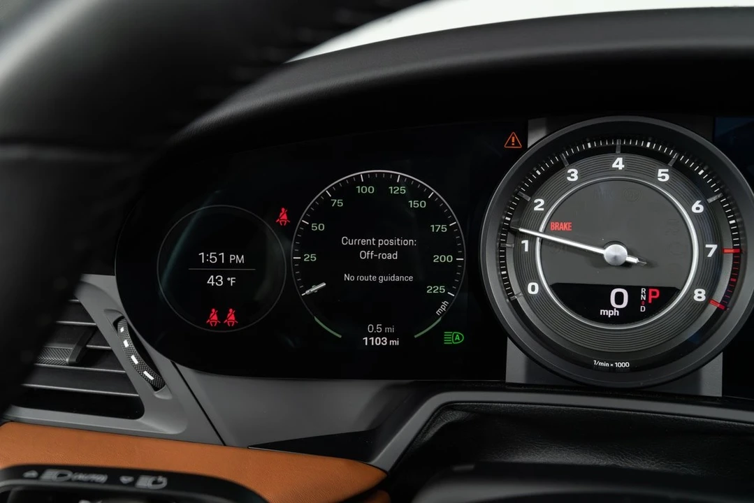 2024 Porsche 992 Turbo - Image 29 of 31