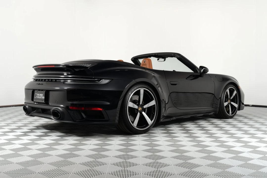 2024 Porsche 992 Turbo - Image 7 of 31