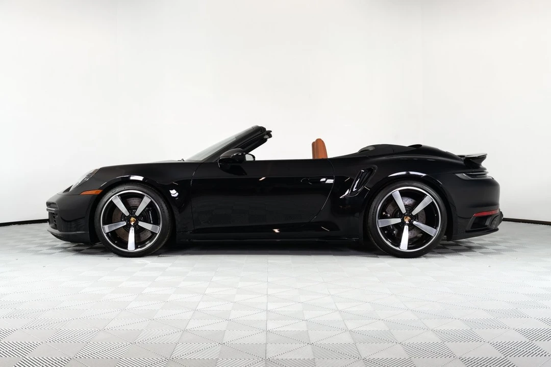 2024 Porsche 992 Turbo - Image 4 of 31