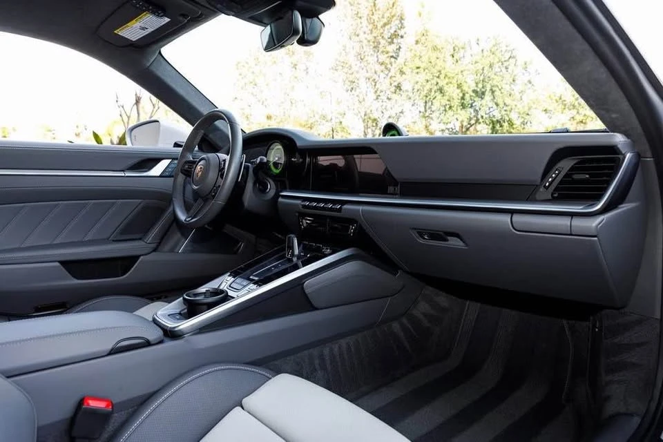 2024 Porsche 992 Turbo - Image 17 of 17