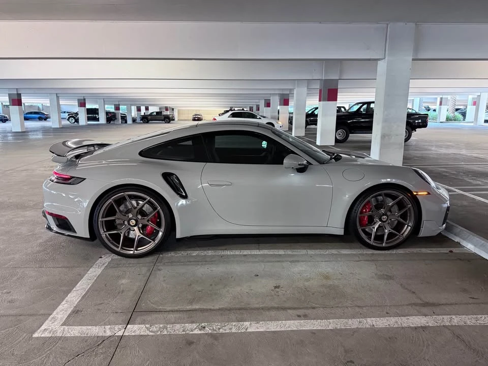 2024 Porsche 992 Turbo - Image 9 of 12
