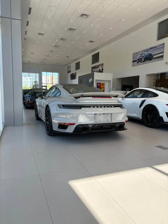 2024 Porsche 992 Turbo - Image 9 of 11