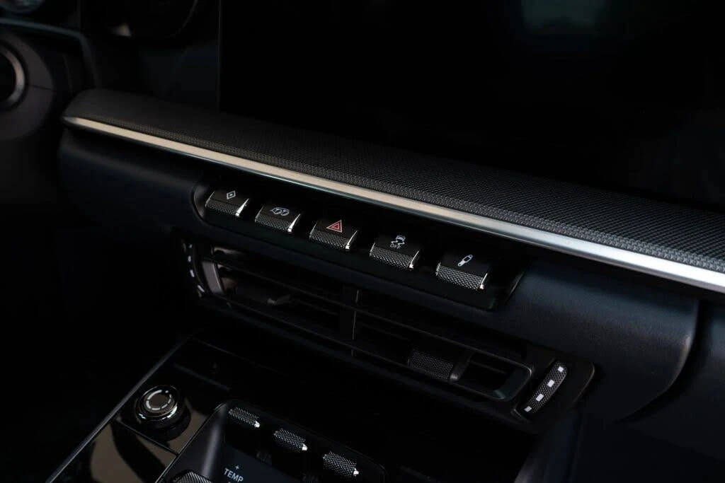 2024 Porsche 992 Turbo - Image 28 of 31