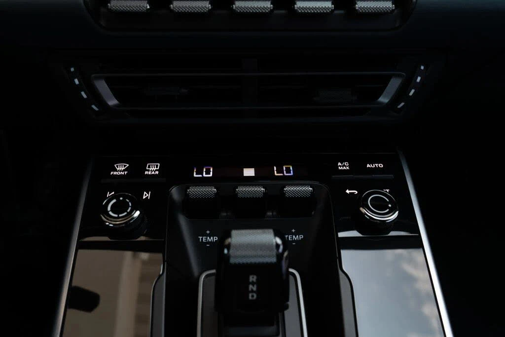 2024 Porsche 992 Turbo - Image 20 of 31