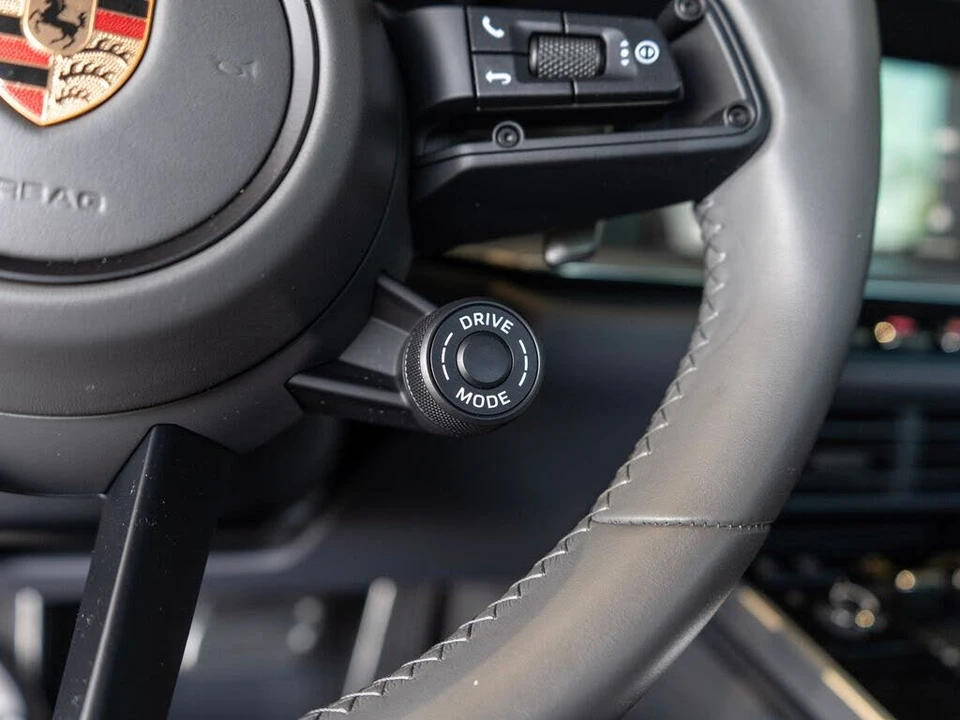 2024 Porsche 992 Turbo - Image 22 of 31