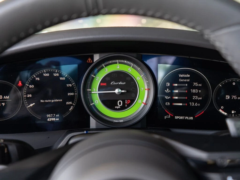 2024 Porsche 992 Turbo - Image 17 of 31
