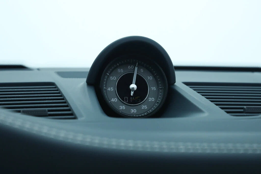 2024 Porsche 992 Turbo - Image 29 of 31