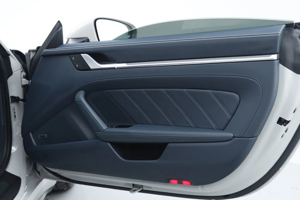 2024 Porsche 992 Turbo - Image 14 of 31