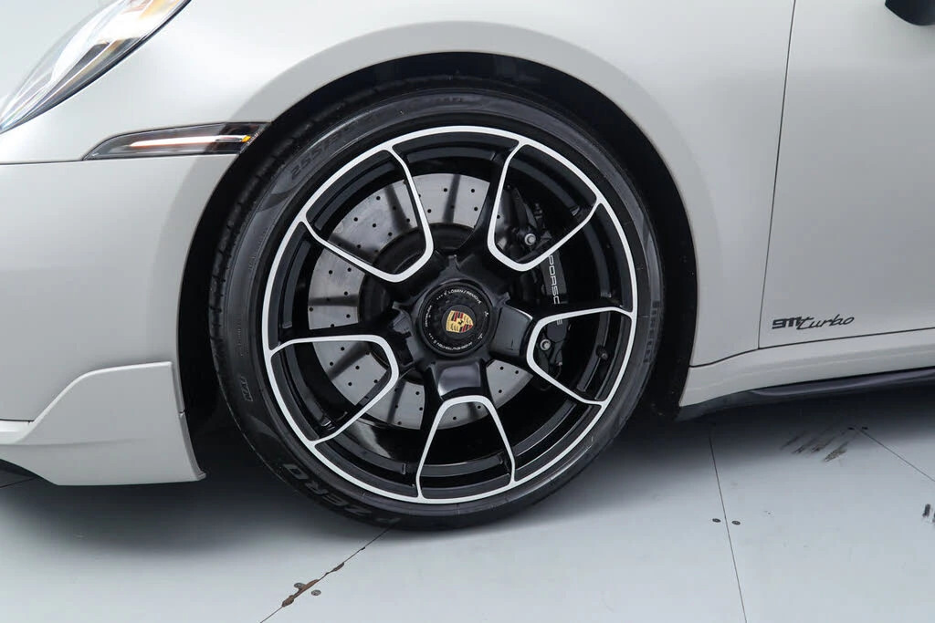 2024 Porsche 992 Turbo - Image 11 of 31