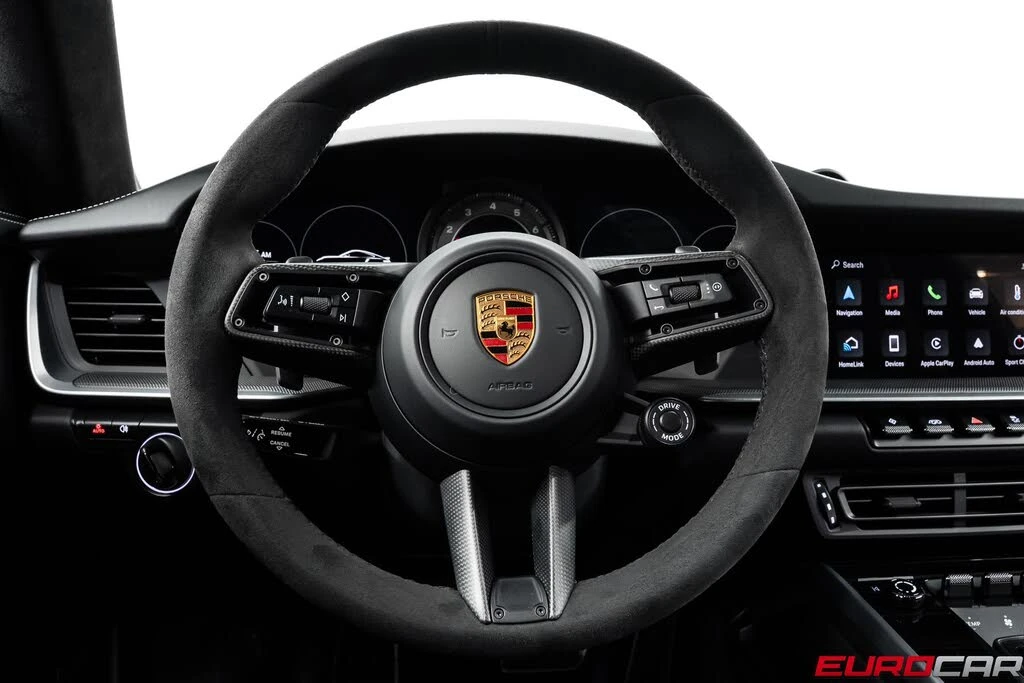 2024 Porsche 992 Turbo - Image 29 of 31