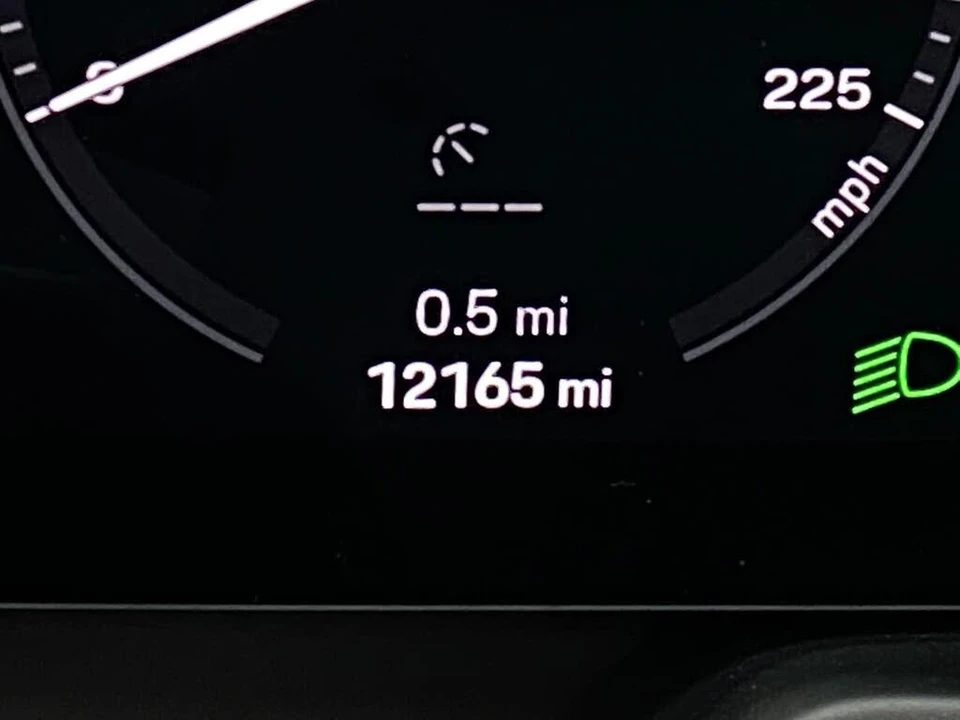 2024 Porsche 992 Turbo - Image 20 of 31