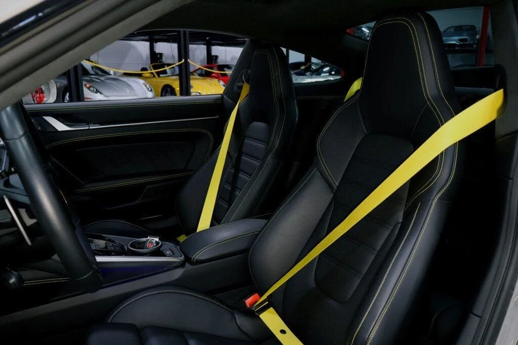 2024 Porsche 992 Turbo - Image 11 of 19