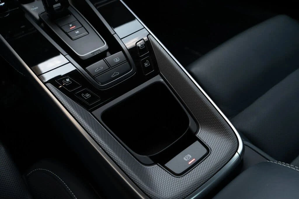 2024 Porsche 992 Turbo - Image 22 of 31