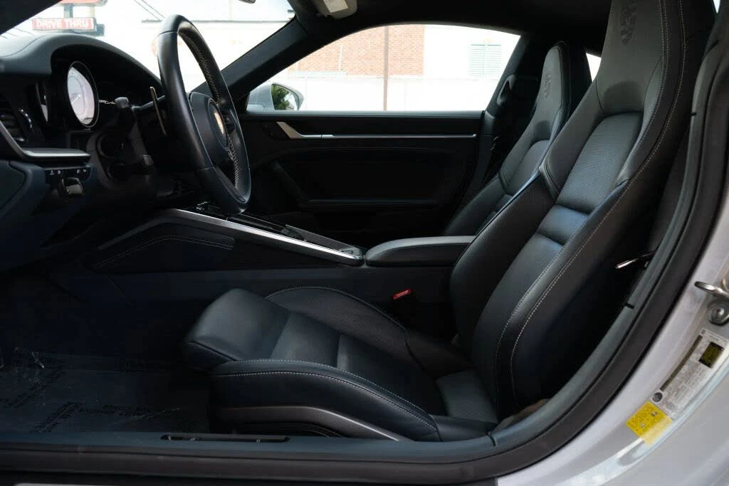 2024 Porsche 992 Turbo - Image 14 of 31