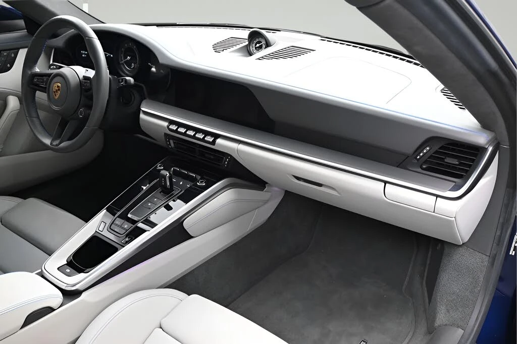 2024 Porsche 992 Turbo - Image 9 of 31