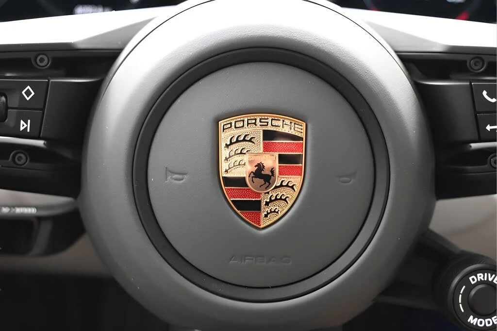 2024 Porsche 992 Turbo - Image 23 of 31