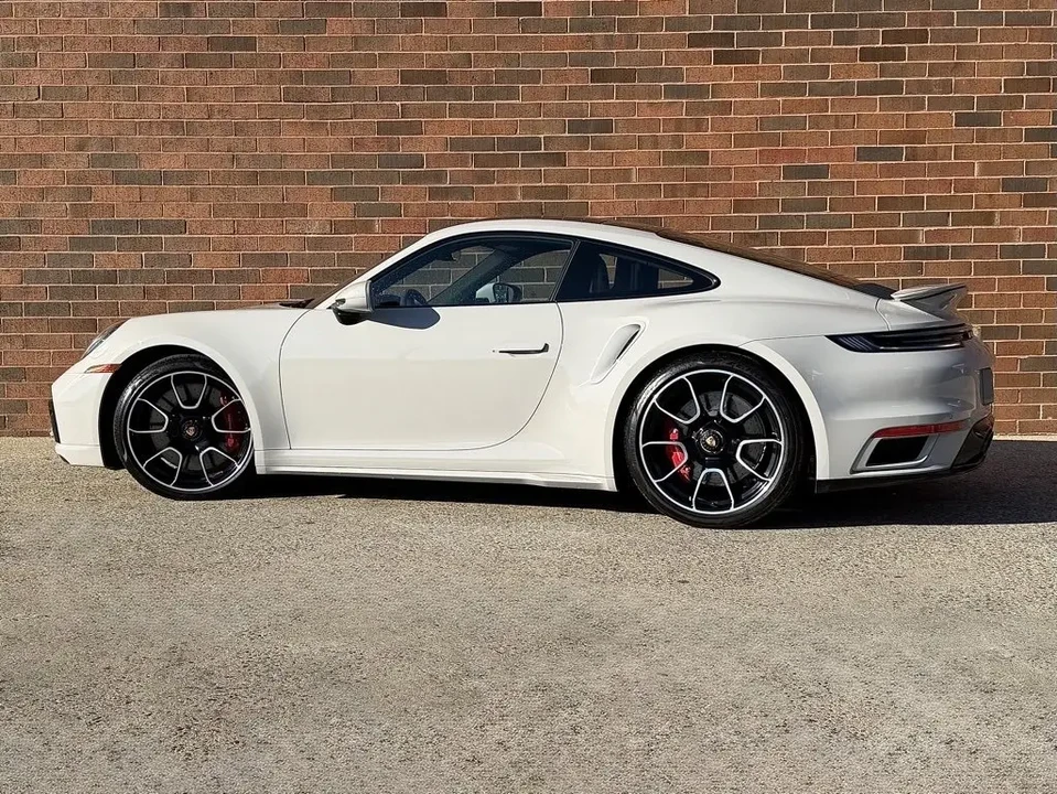 2024 Porsche 992 Turbo - Image 5 of 8