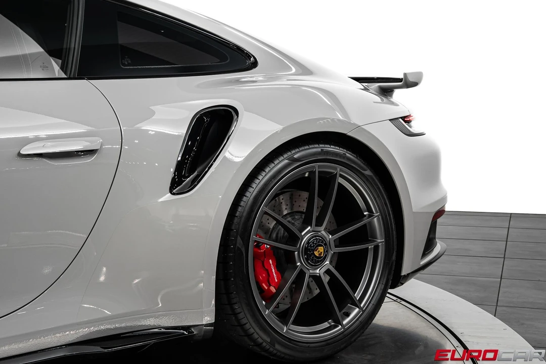 2024 Porsche 992 Turbo - Image 18 of 31
