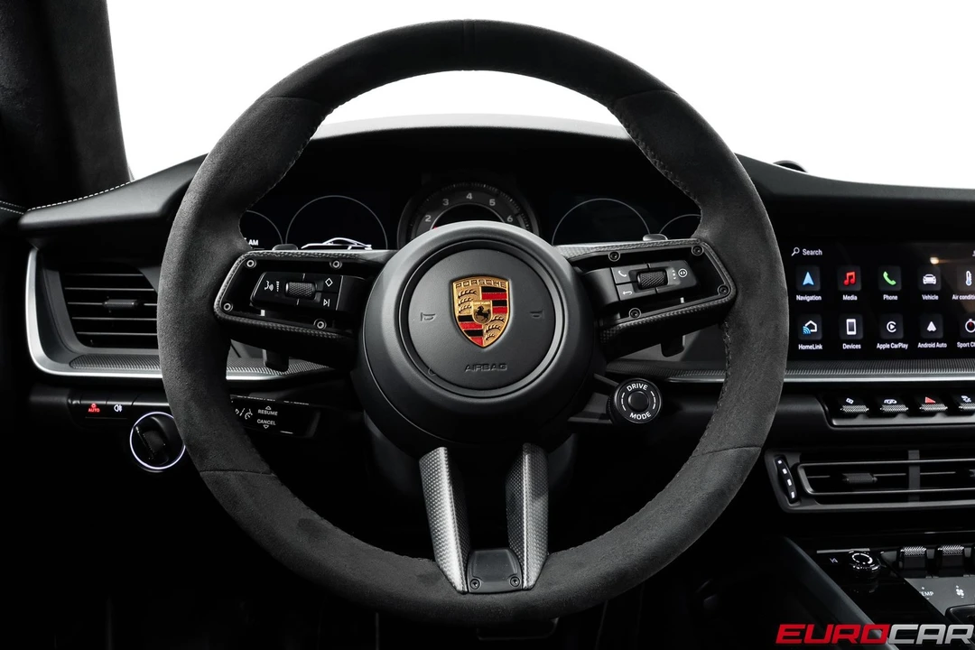 2024 Porsche 992 Turbo - Image 29 of 31