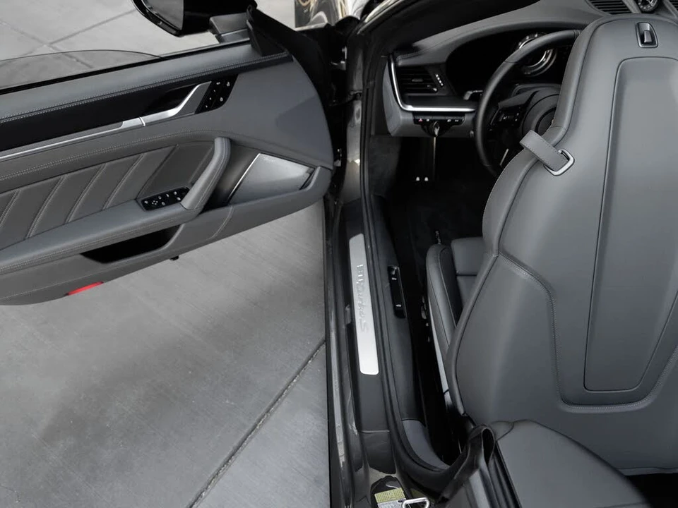 2024 Porsche 992 Turbo S - Image 27 of 31
