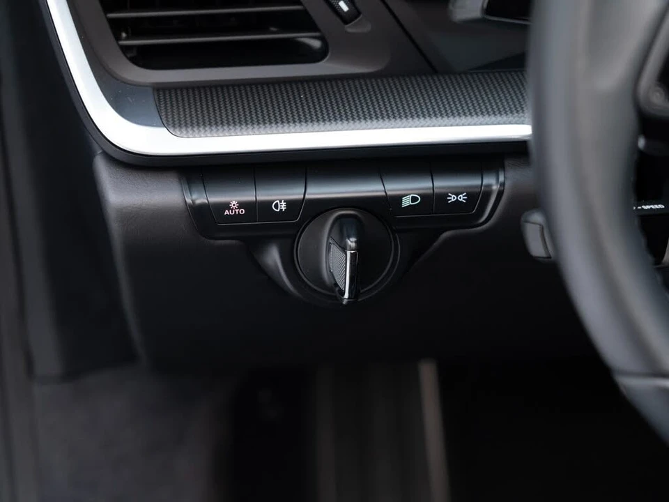 2024 Porsche 992 Turbo S - Image 28 of 31