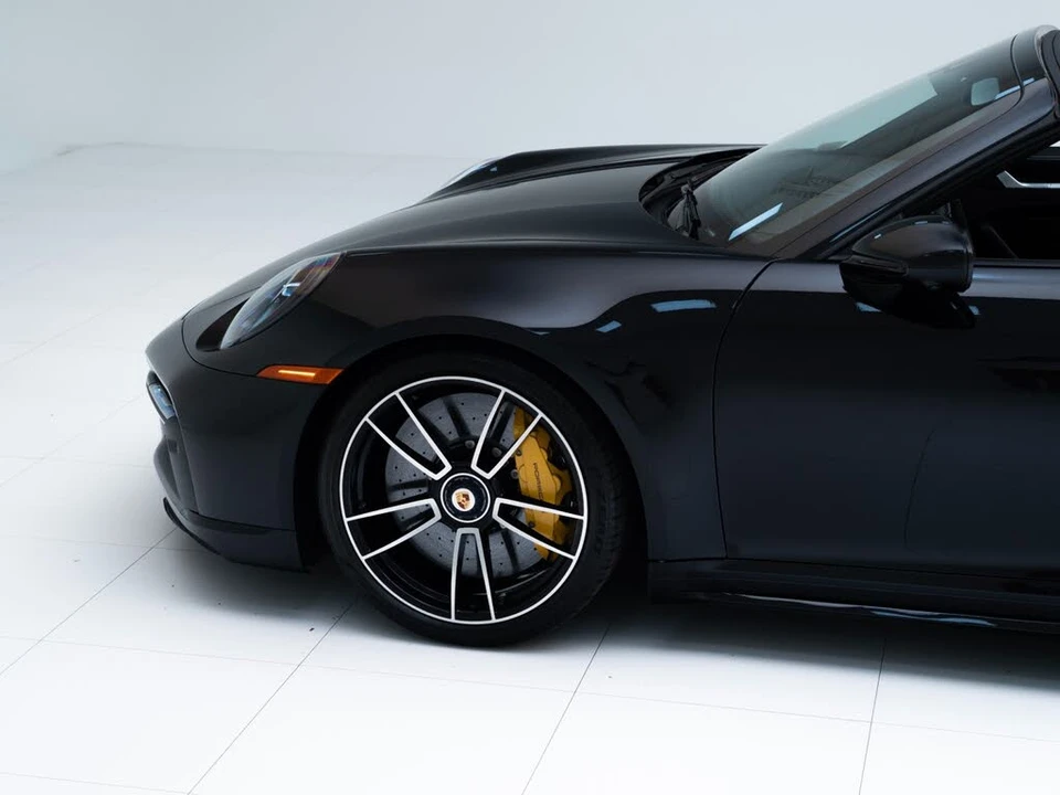 2024 Porsche 992 Turbo S - Image 11 of 31