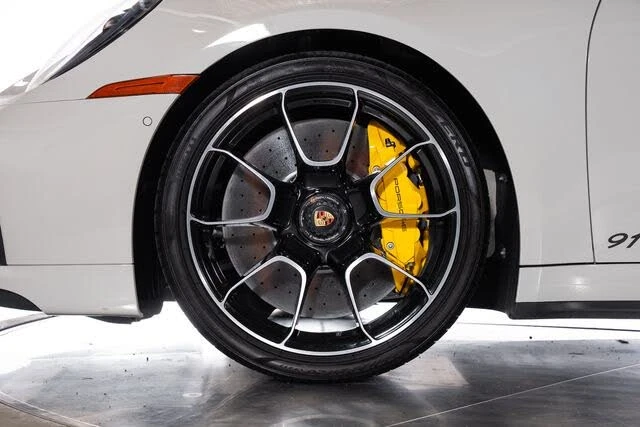 2024 Porsche 992 Turbo S - Image 11 of 31