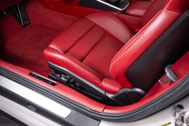 2024 Porsche 992 Turbo S - Image 18 of 31