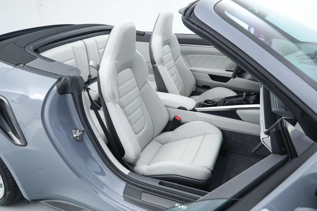 2024 Porsche 992 Turbo S - Image 19 of 31