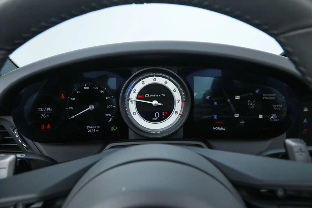 2024 Porsche 992 Turbo S - Image 27 of 31