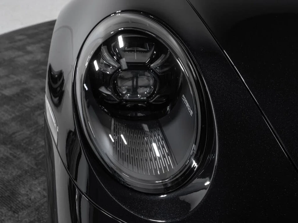 2024 Porsche 992 Turbo S - Image 16 of 31