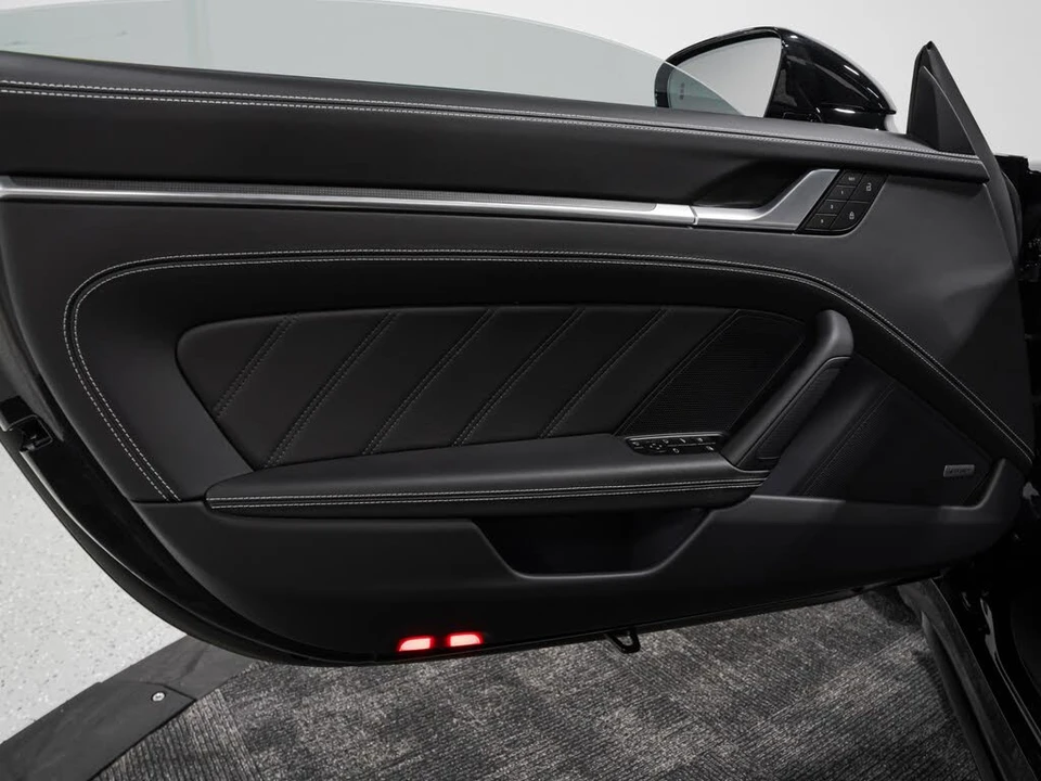 2024 Porsche 992 Turbo S - Image 28 of 31