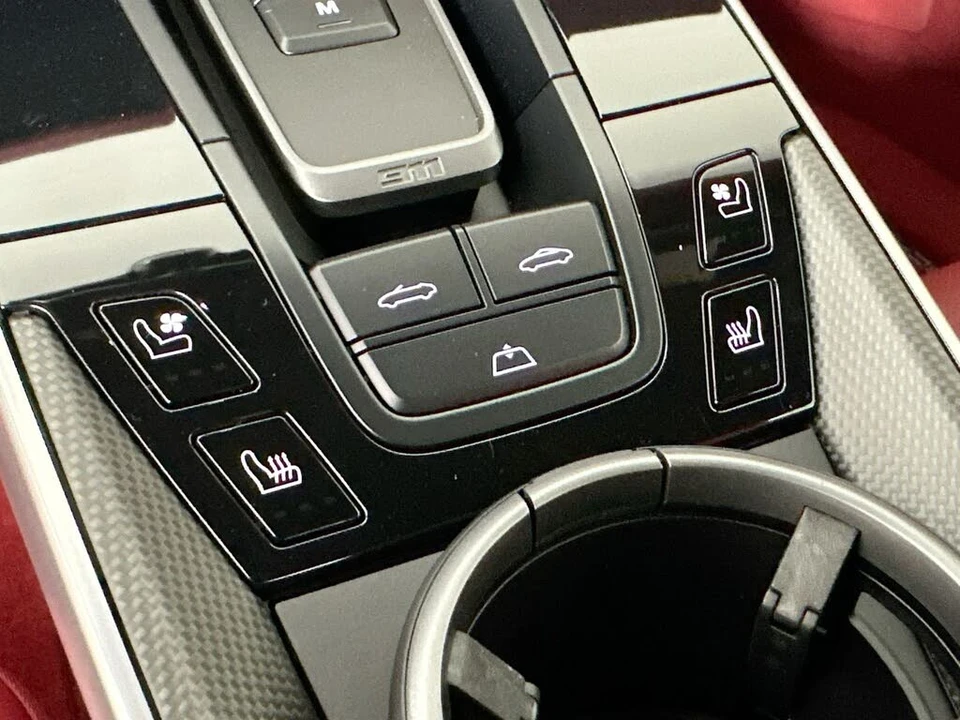 2024 Porsche 992 Turbo S - Image 29 of 31
