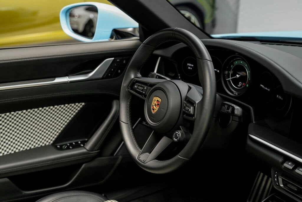 2024 Porsche 992 Turbo S - Image 24 of 31