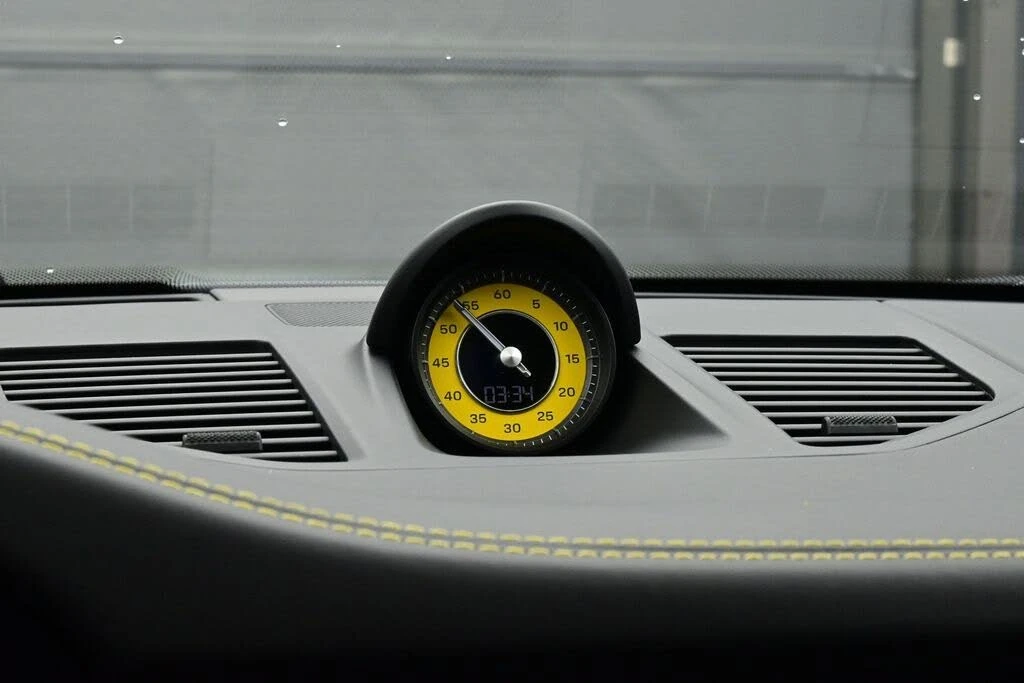 2024 Porsche 992 Turbo S - Image 11 of 28
