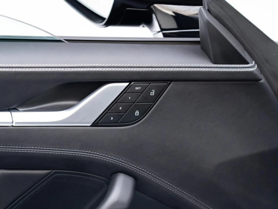 2024 Porsche 992 Turbo S - Image 21 of 31