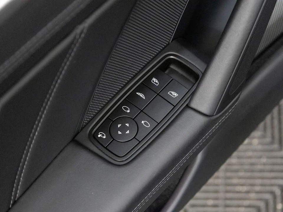 2024 Porsche 992 Turbo S - Image 28 of 31