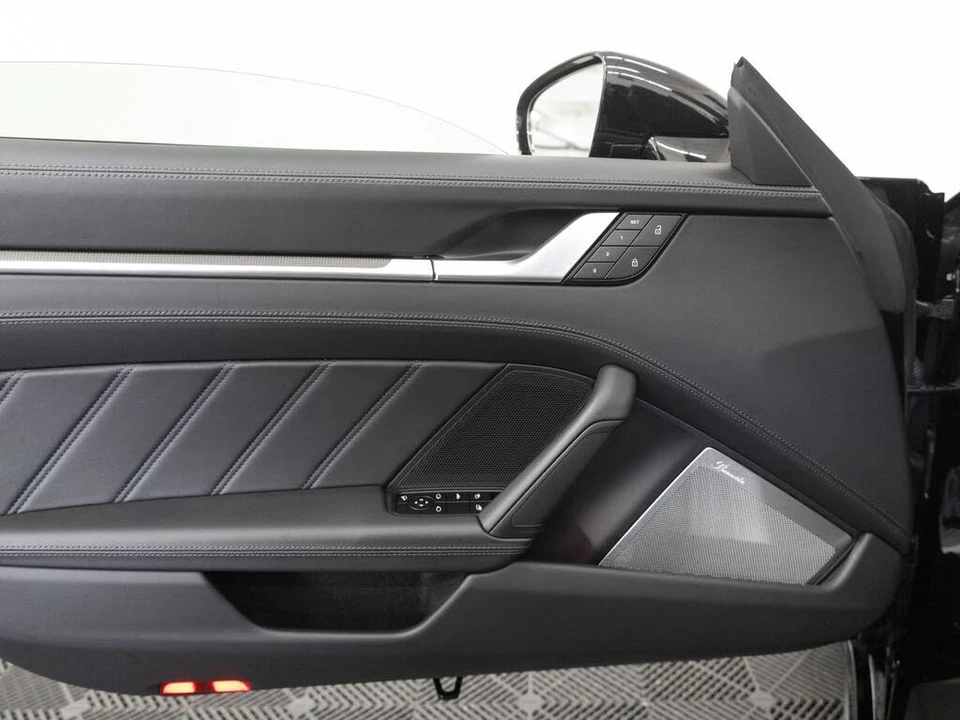 2024 Porsche 992 Turbo S - Image 27 of 31