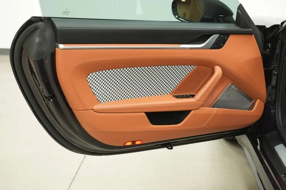 2024 Porsche 992 Turbo S - Image 26 of 31