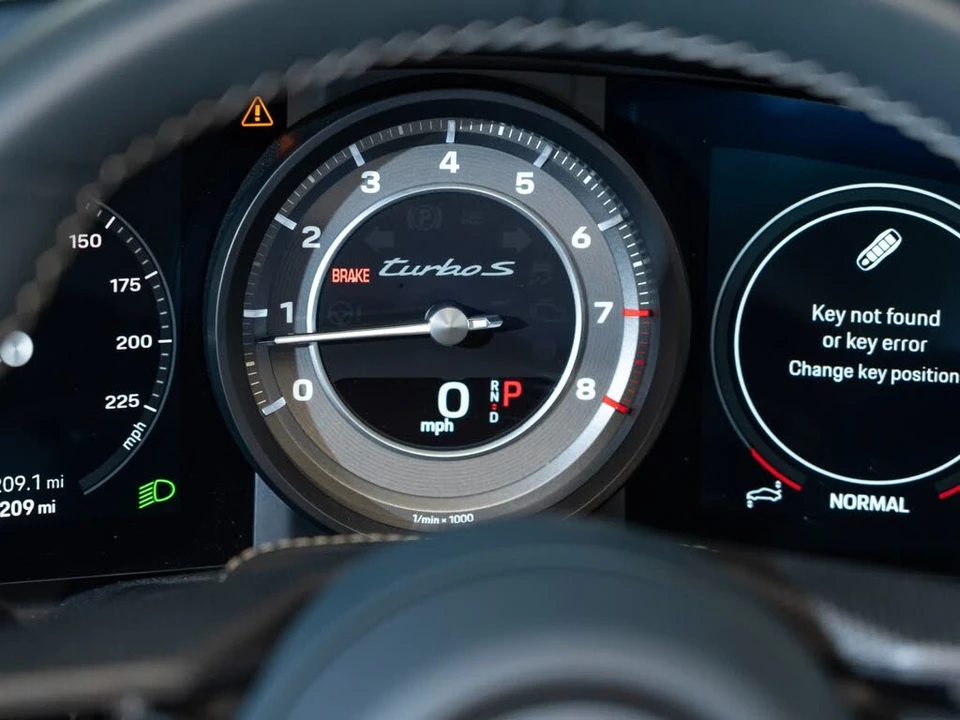 2024 Porsche 992 Turbo S - Image 19 of 27