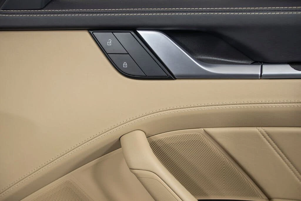2024 Porsche 992 Turbo S - Image 30 of 31