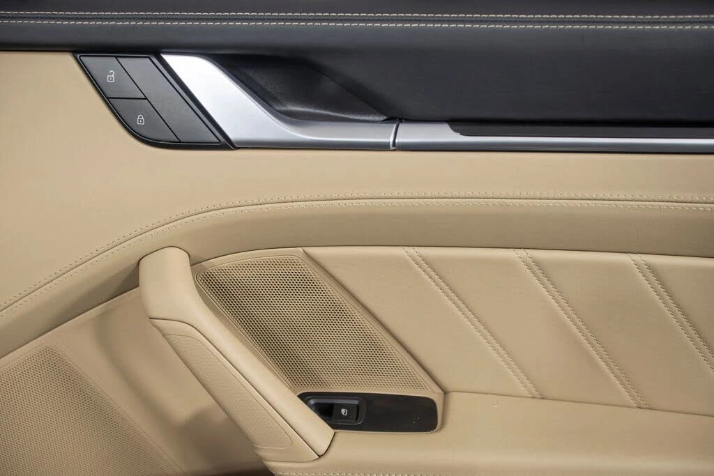 2024 Porsche 992 Turbo S - Image 29 of 31