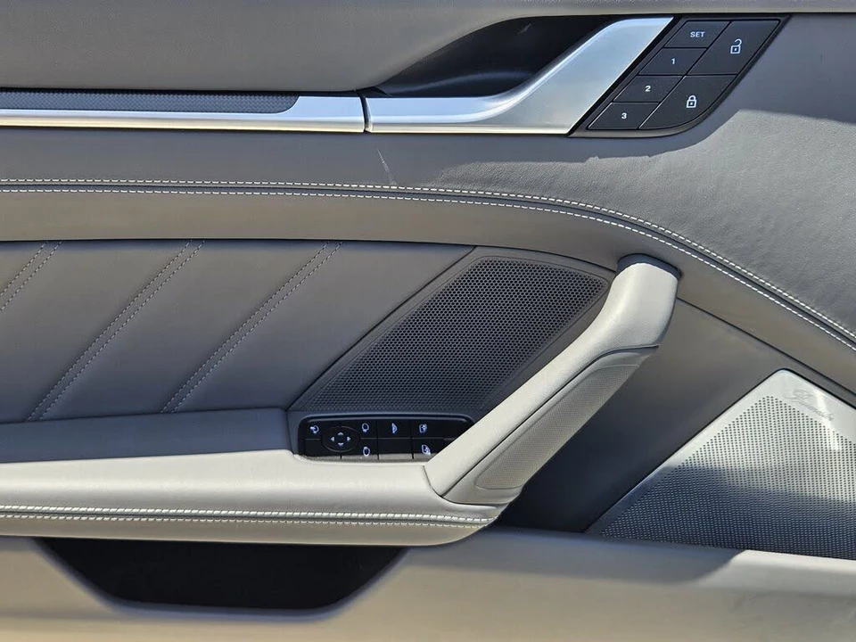 2024 Porsche 992 Turbo S - Image 25 of 31