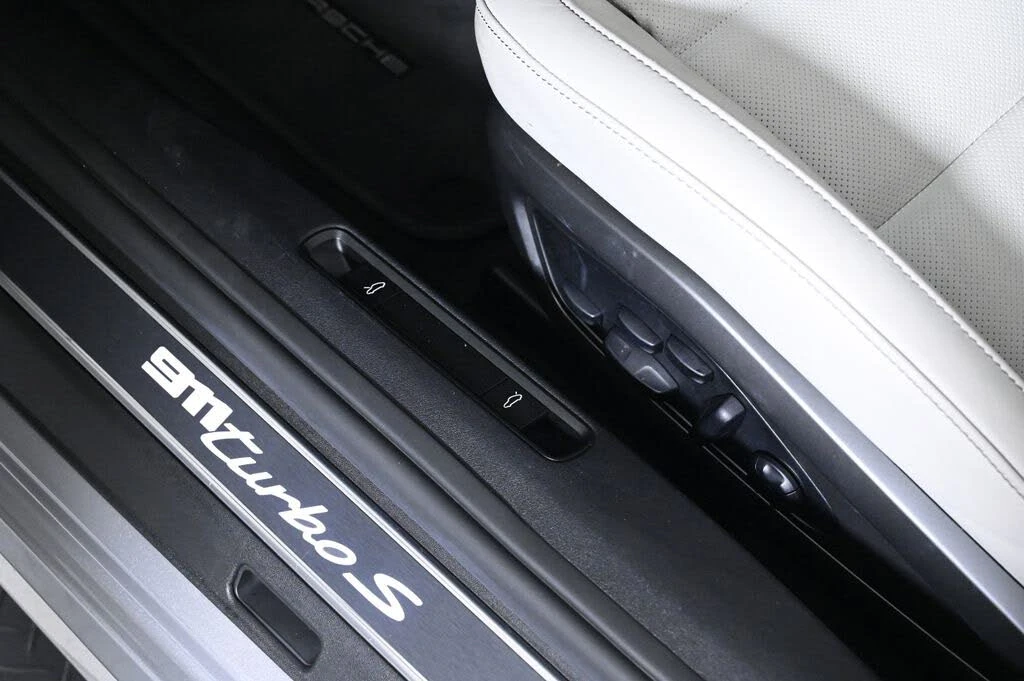 2024 Porsche 992 Turbo S - Image 24 of 30