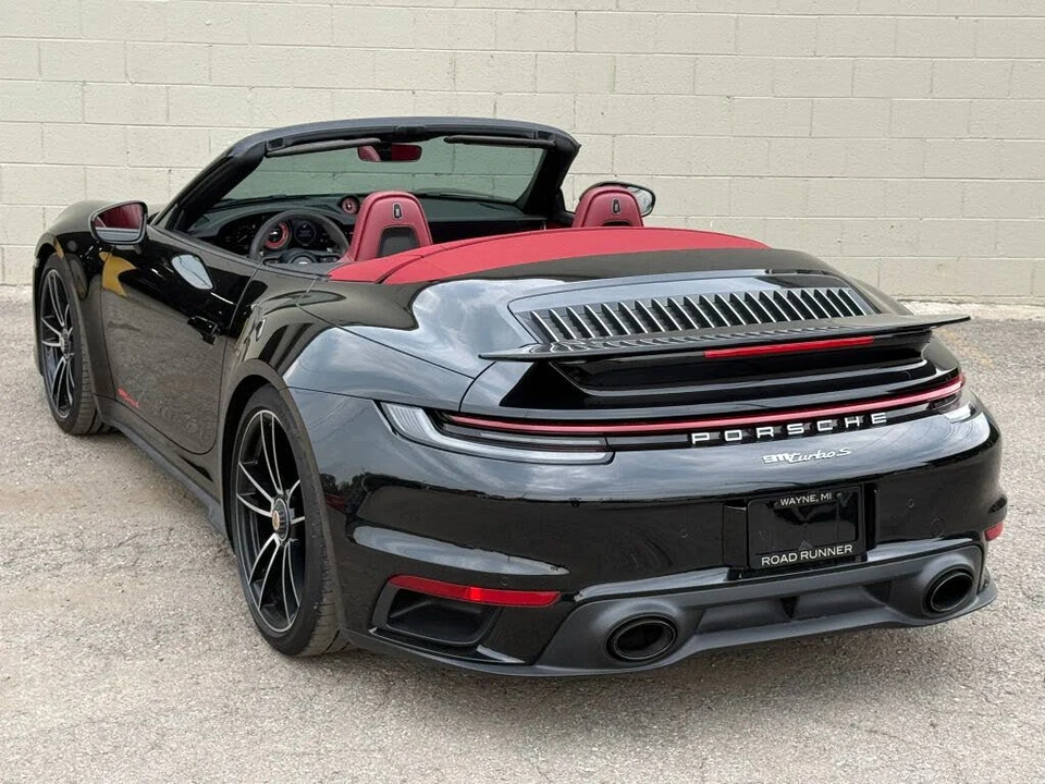 2024 Porsche 992 Turbo S - Image 25 of 29