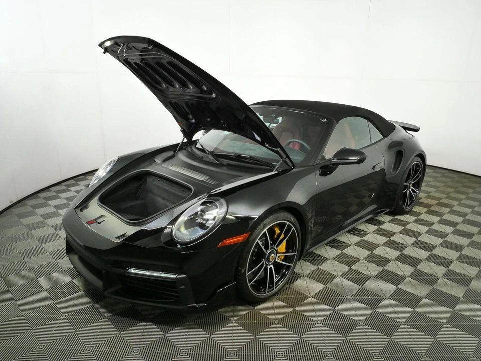 2024 Porsche 992 Turbo S - Image 26 of 31