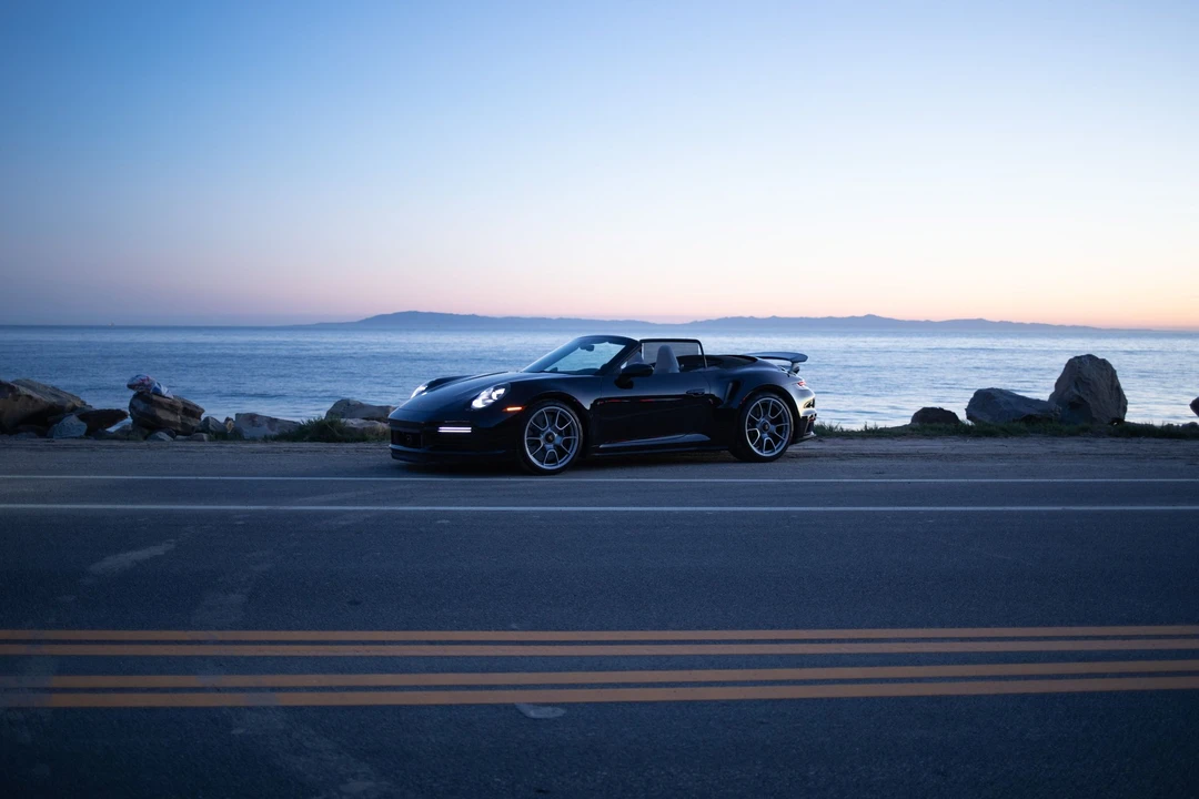 2024 Porsche 992 Turbo S - Image 10 of 31