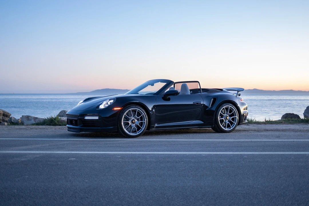 2024 Porsche 992 Turbo S - Image 11 of 31